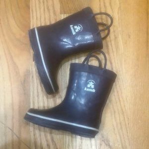 Rain boots toddler